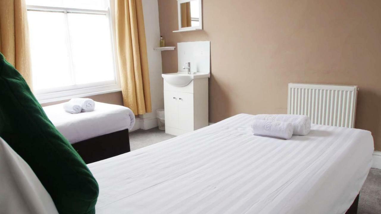 The Broadway Hotel Llandudno Zewnętrze zdjęcie