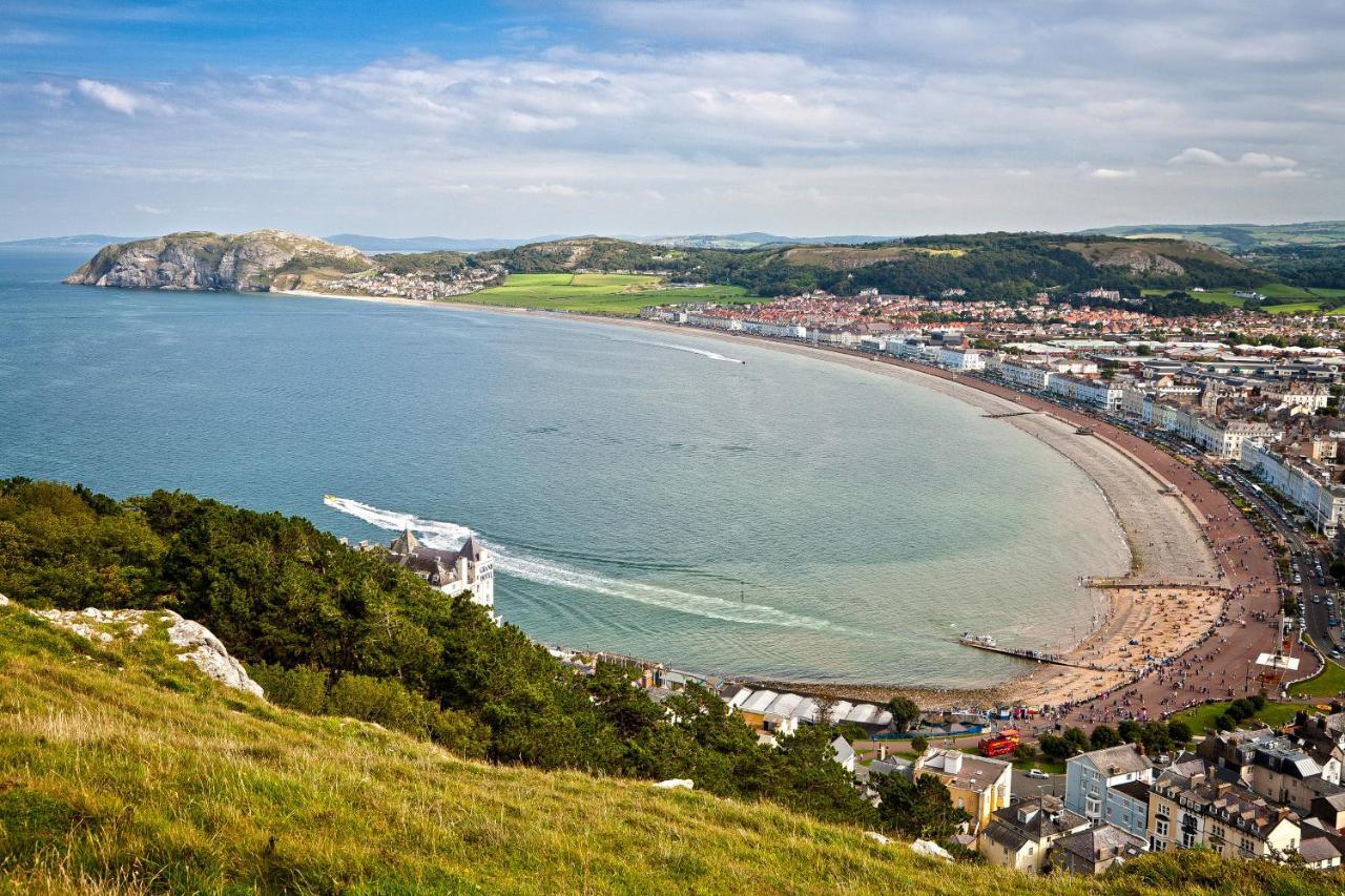 The Broadway Hotel Llandudno Zewnętrze zdjęcie